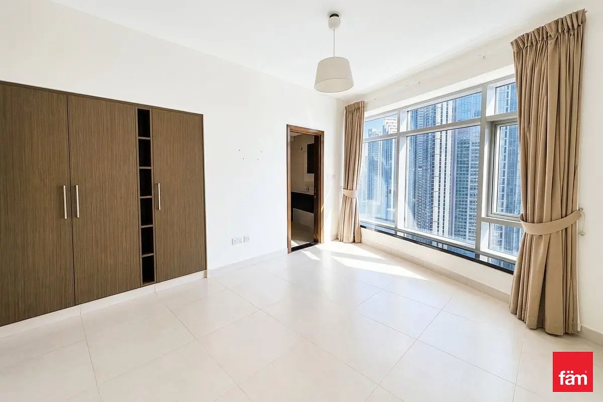 1-bedroom freehold apartment in Downtown Dubai — photo 2 of 4