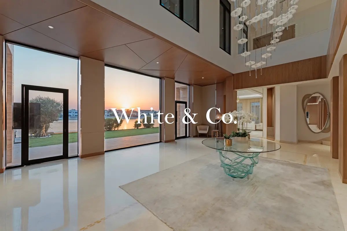 5-bedroom freehold villa in Palm Jumeirah — photo 3 of 5