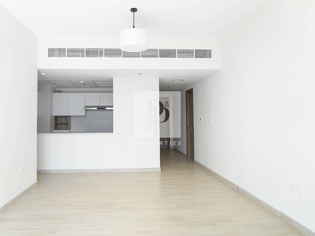 2-bedroom freehold apartment in Business Bay — photo 2 of 5