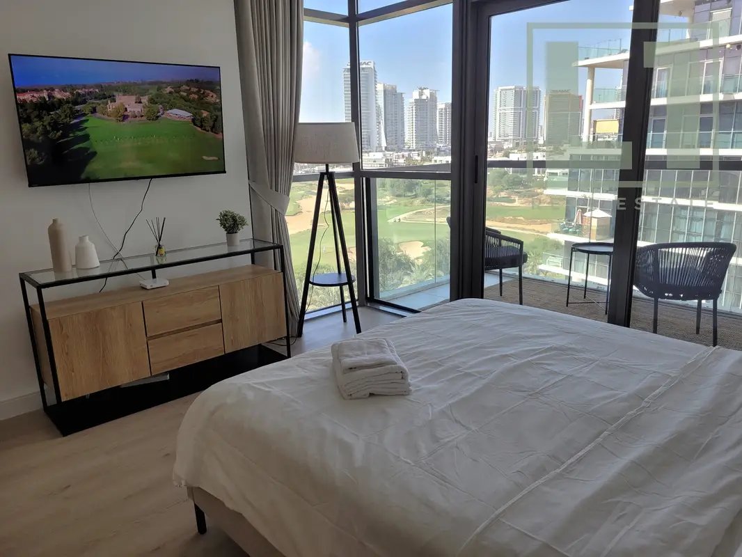 1-bedroom freehold apartment in Golf Vista 2, Golf Vista, Golf Town, DAMAC Hills, Dubai — photo 5 of 5