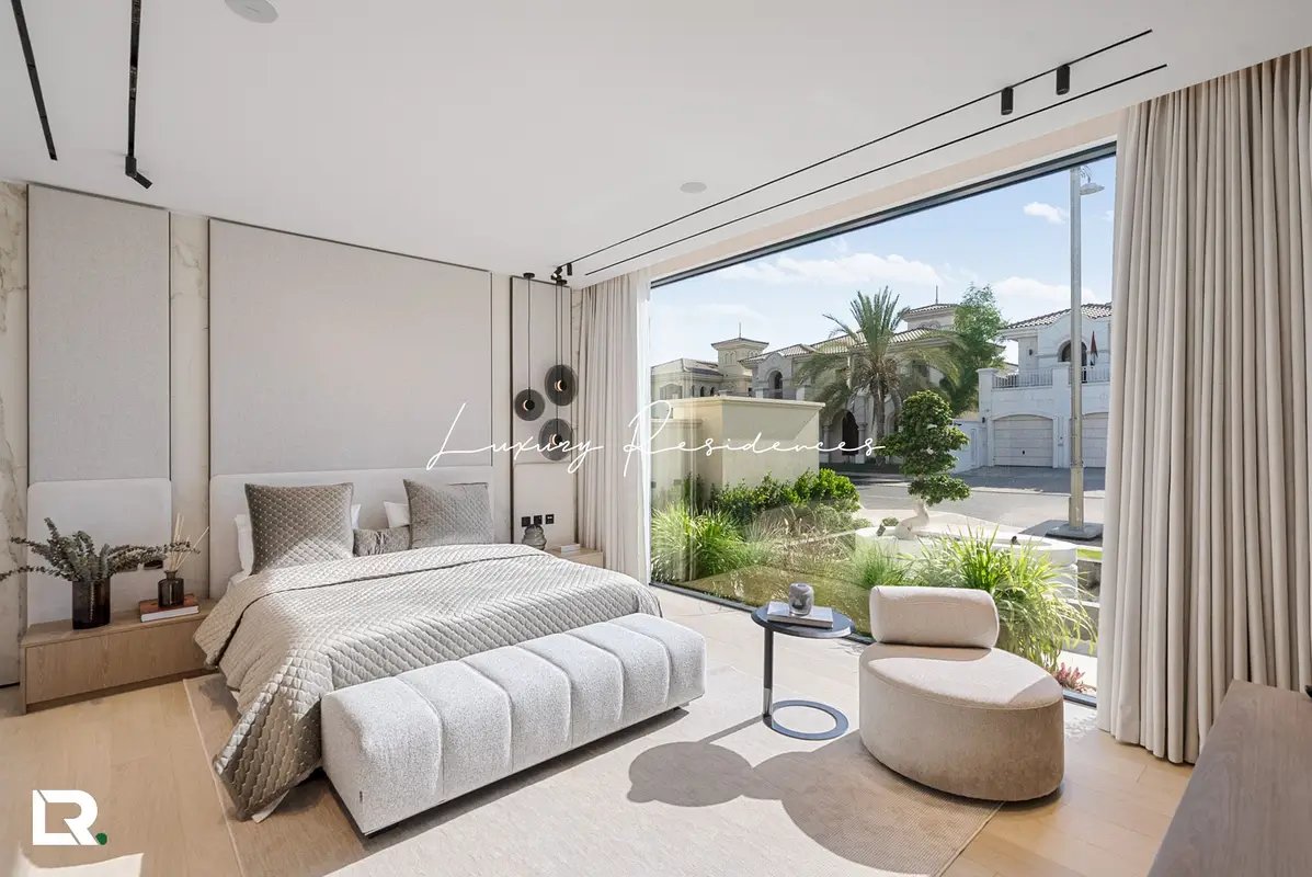 5-bedroom freehold villa in Palm Jumeirah — photo 3 of 5