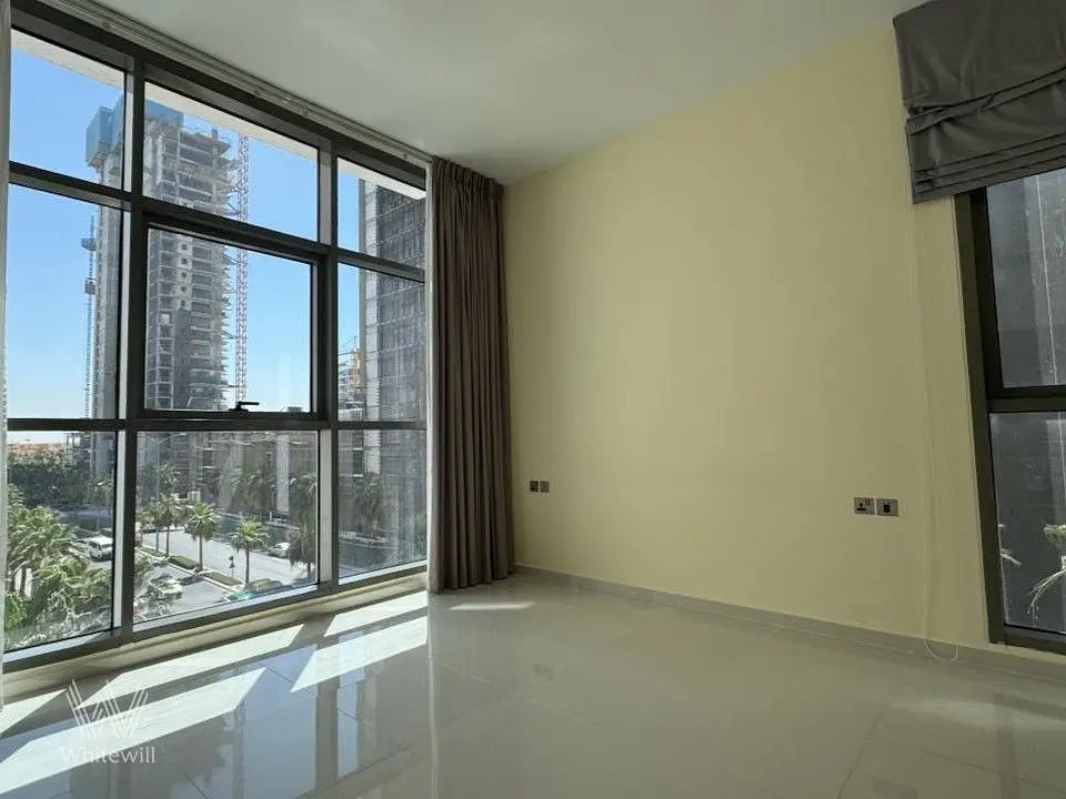 1-bedroom freehold apartment in DAMAC Hills — photo 3 of 5