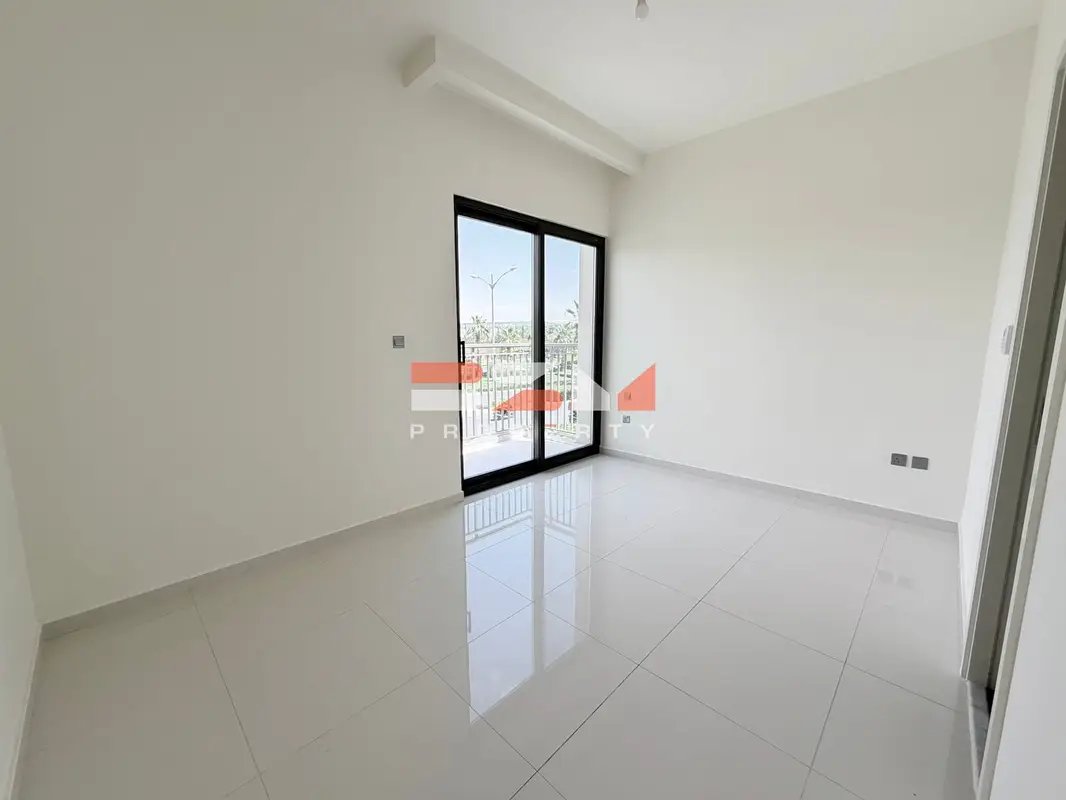 3-bedroom freehold apartment in DAMAC Hills 2 (Akoya by DAMAC) — photo 5 of 5