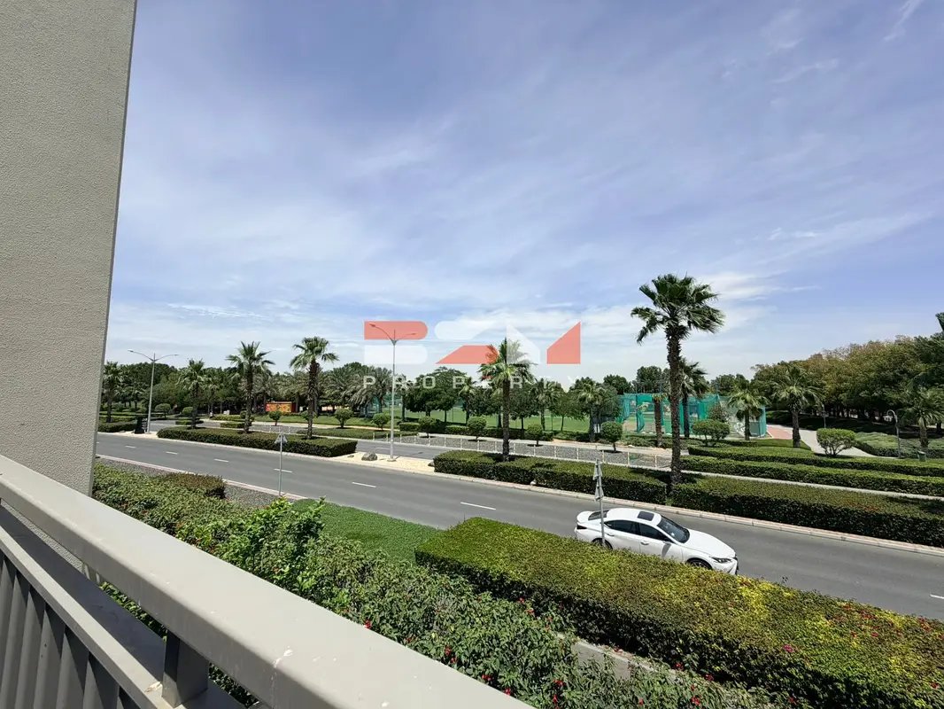 3-bedroom freehold apartment in DAMAC Hills 2 (Akoya by DAMAC) — photo 1 of 5