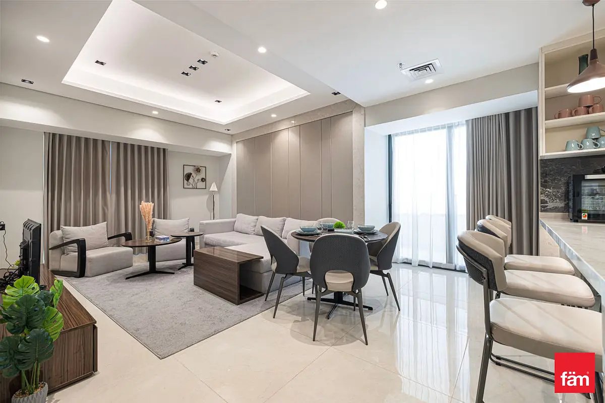 2-bedroom freehold apartment in Business Bay — photo 3 of 5
