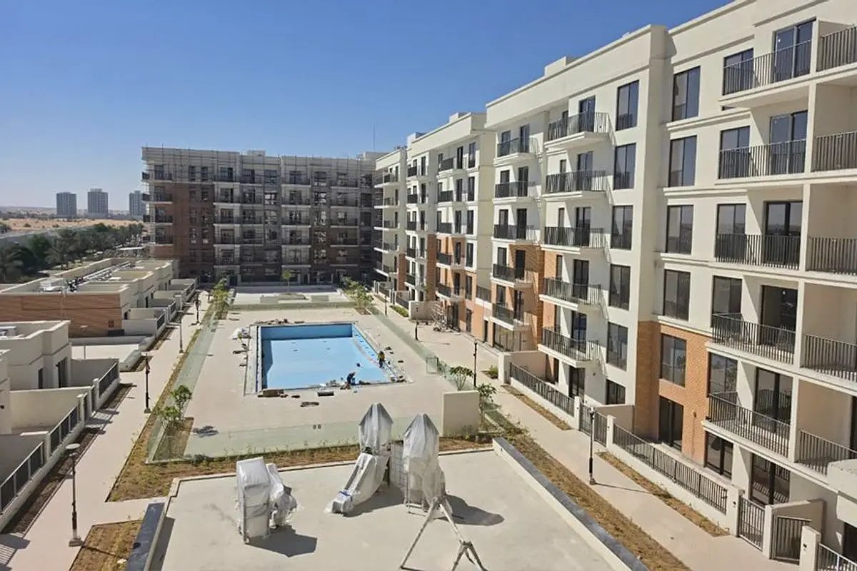 2-bedroom freehold apartment in Town Square — photo 2 of 5