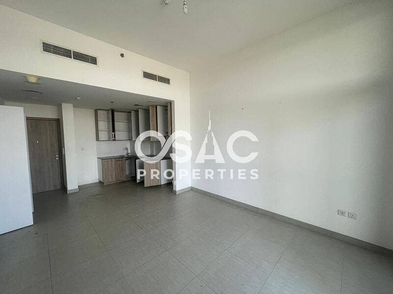 1-bedroom freehold apartment in Town Square — photo 1 of 5