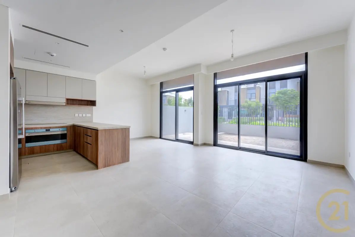 3-bedroom freehold villa in Mudon — photo 3 of 5