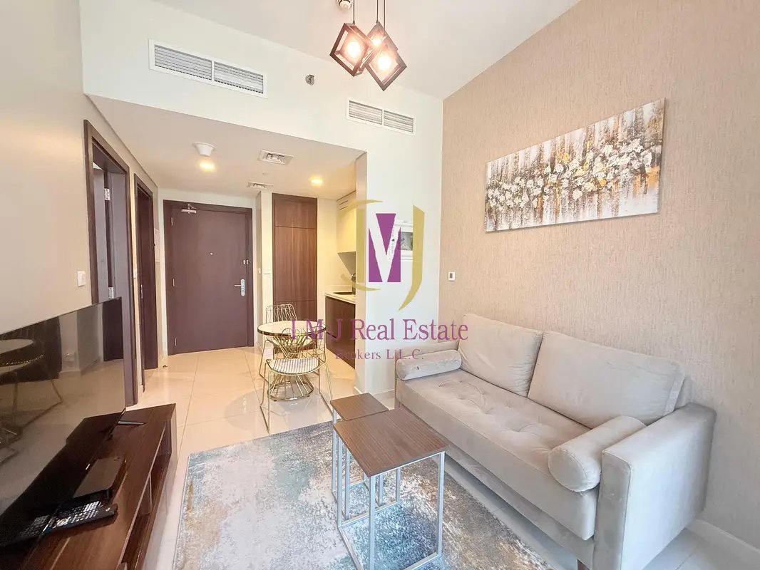 1-bedroom freehold apartment in Business Bay — photo 1 of 5