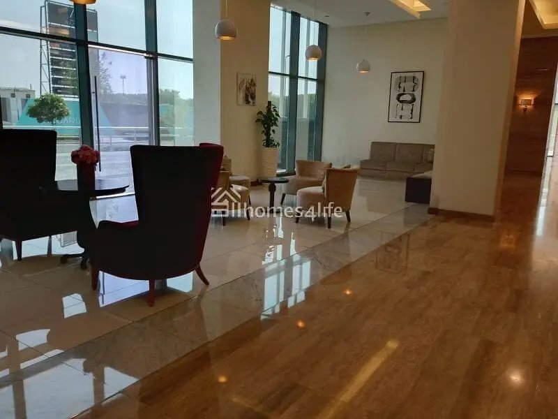 2-bedroom freehold apartment in Business Bay — photo 1 of 5