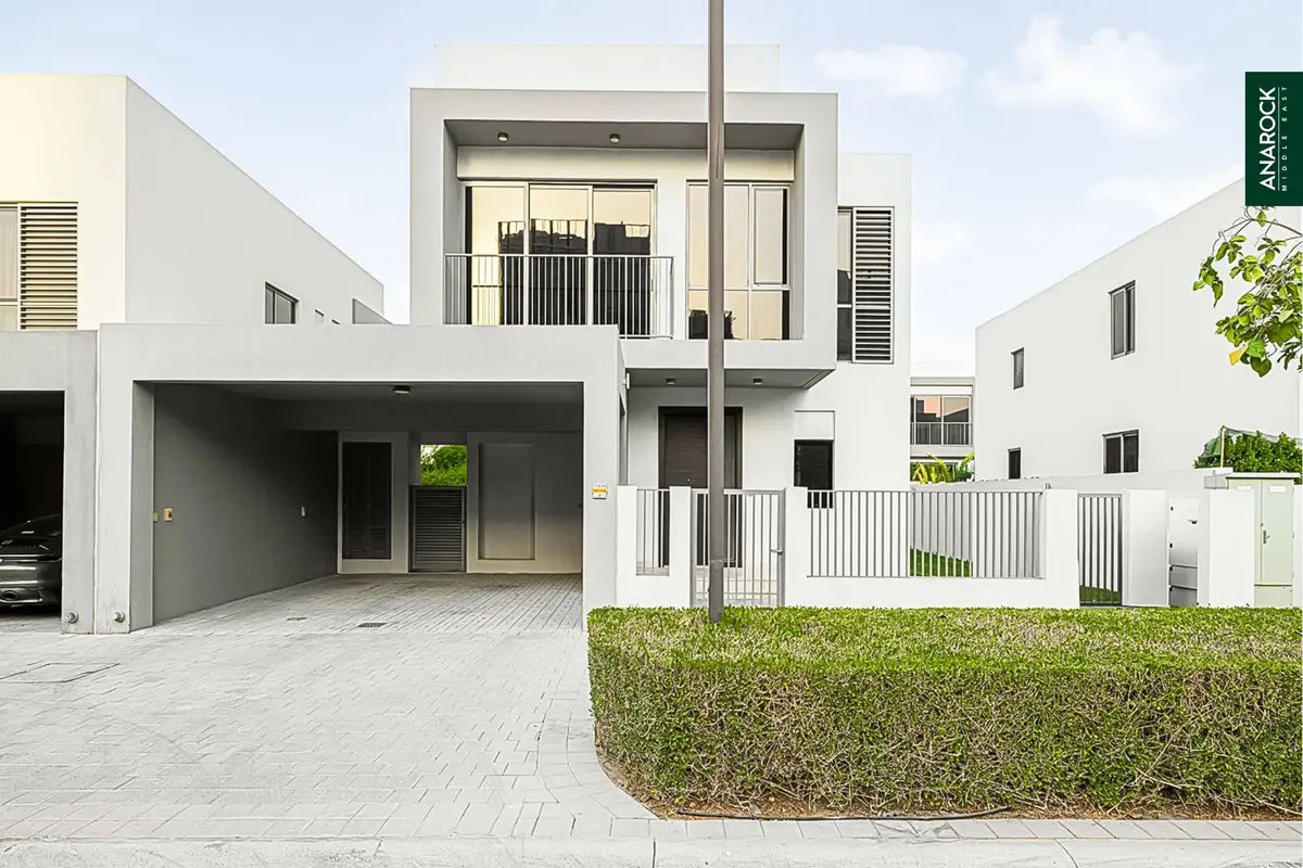 3-bedroom freehold villa in Dubai Hills Estate — photo 1 of 5