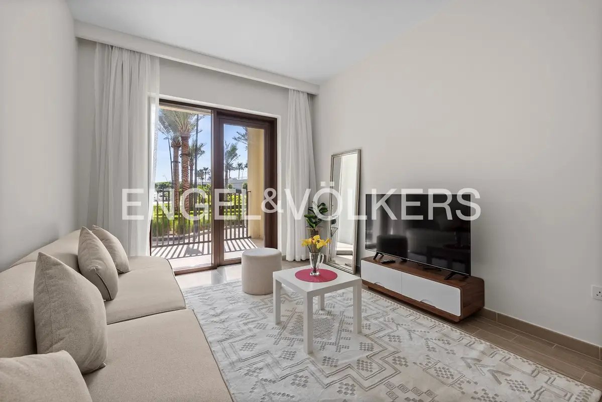 1-bedroom freehold apartment in Dubai Creek Harbour — photo 1 of 5
