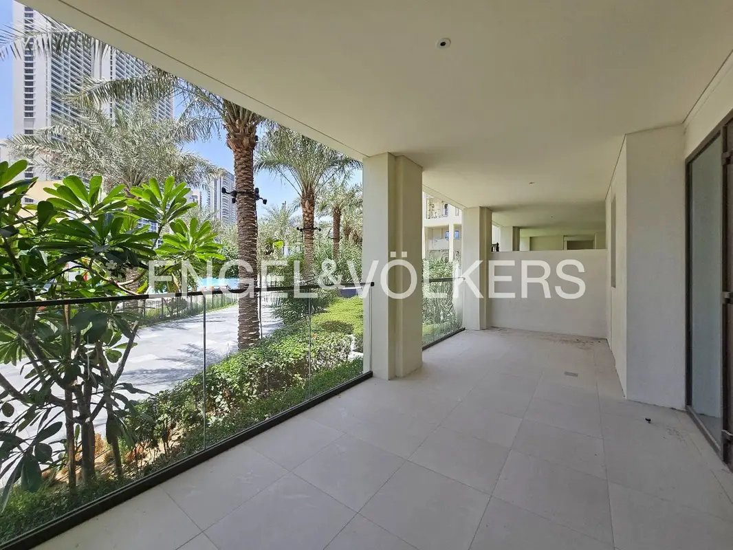 3-bedroom freehold apartment in Dubai Creek Harbour — photo 1 of 5