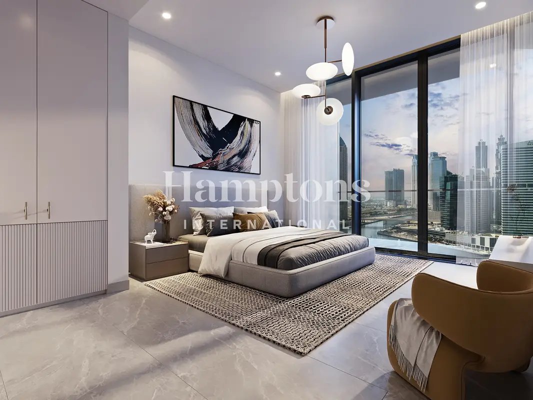 4-bedroom freehold apartment in Business Bay — photo 3 of 5