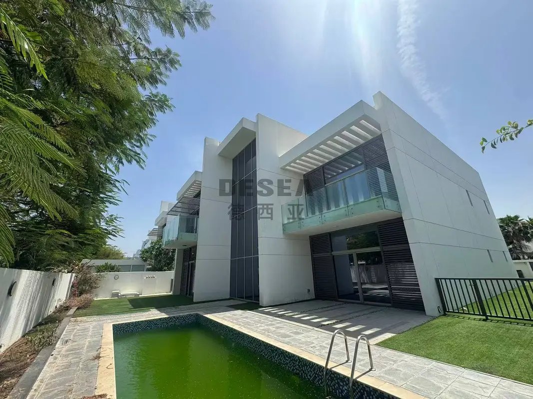 5-bedroom freehold villa in Mohammed Bin Rashid City (MBR City) — photo 1 of 5