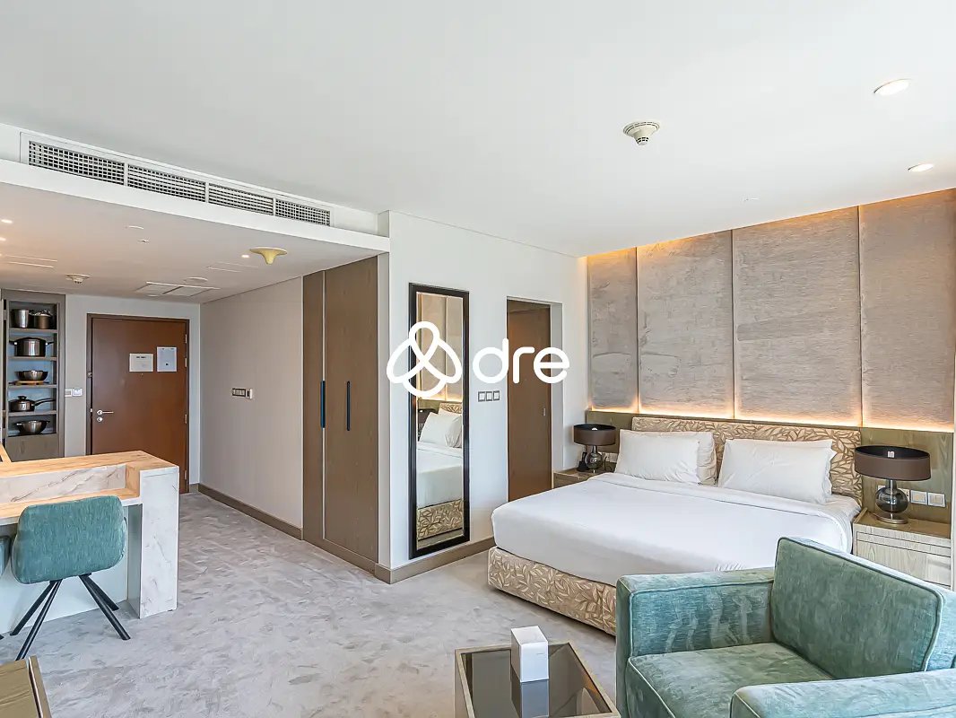 studio freehold apartment in Downtown Dubai — photo 2 of 5