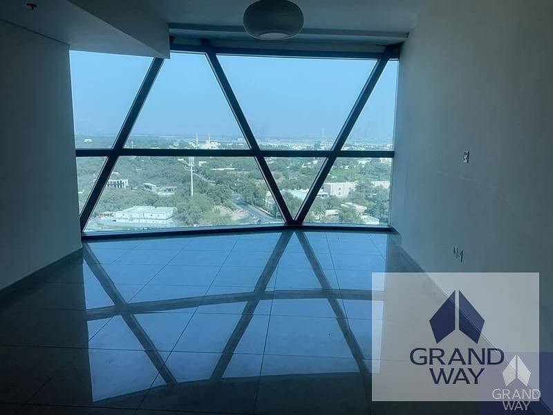 2-bedroom freehold apartment in DIFC — photo 2 of 5