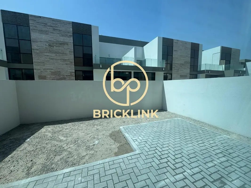 4-bedroom freehold villa in Mohammed Bin Rashid City (MBR City) — photo 5 of 5