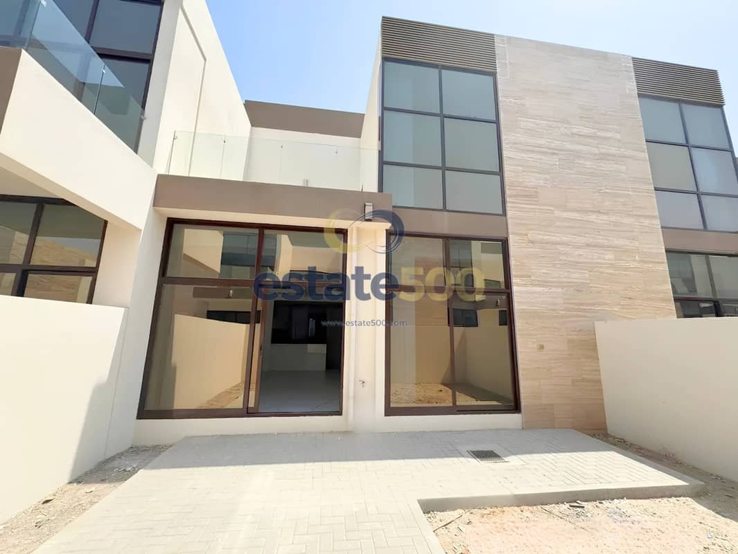 4-bedroom freehold villa in Mohammed Bin Rashid City (MBR City) — photo 2 of 5