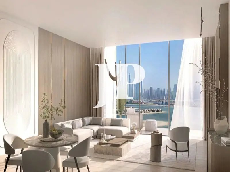 2-bedroom freehold apartment in Palm Jumeirah — photo 2 of 4