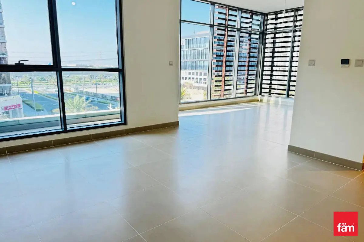 2-bedroom freehold apartment in Dubai Hills Estate — photo 2 of 4