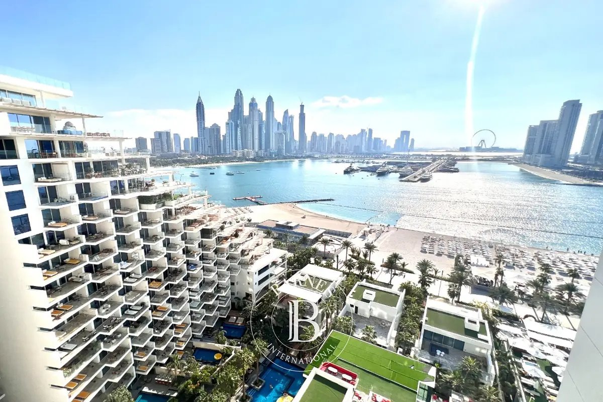 1-bedroom freehold apartment in Palm Jumeirah — photo 1 of 5
