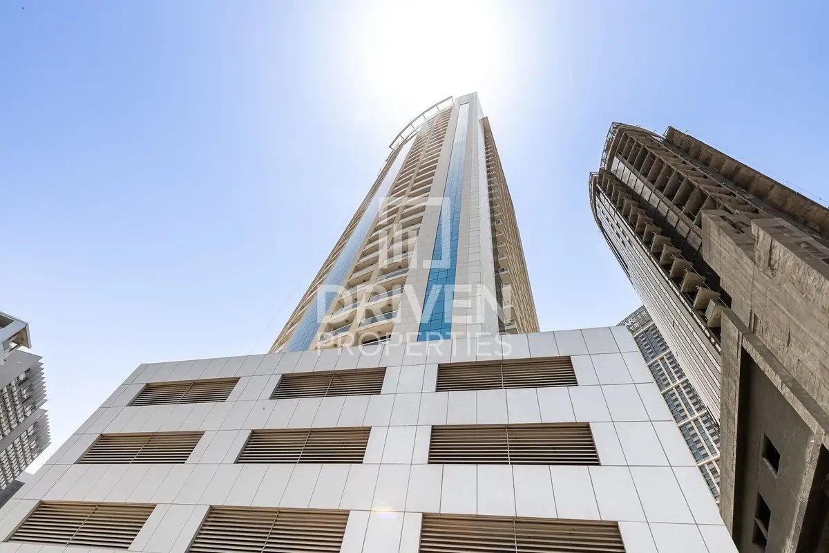 1-bedroom freehold apartment in Downtown Dubai — photo 1 of 5