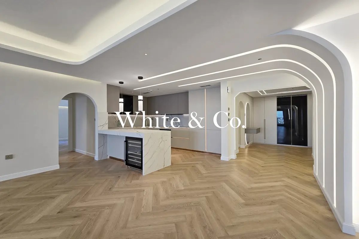 3-bedroom freehold apartment in Palm Jumeirah — photo 2 of 5