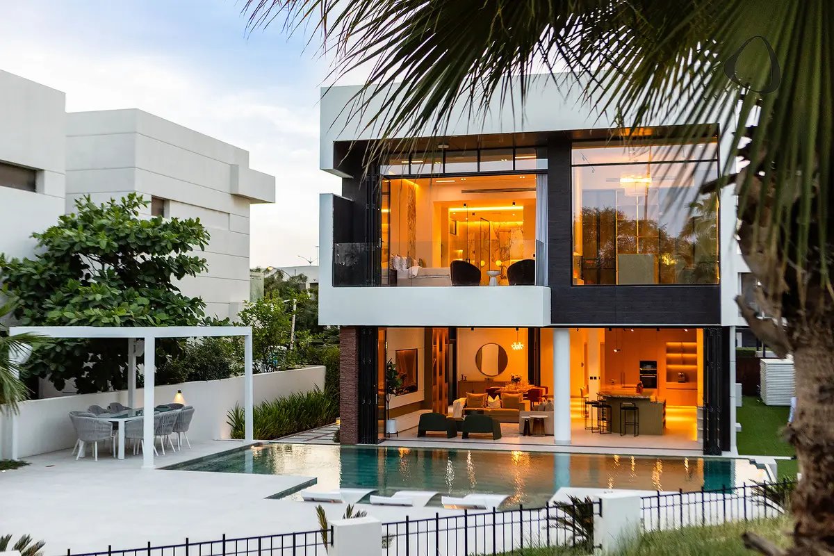 5-bedroom freehold villa in DAMAC Hills — photo 3 of 5