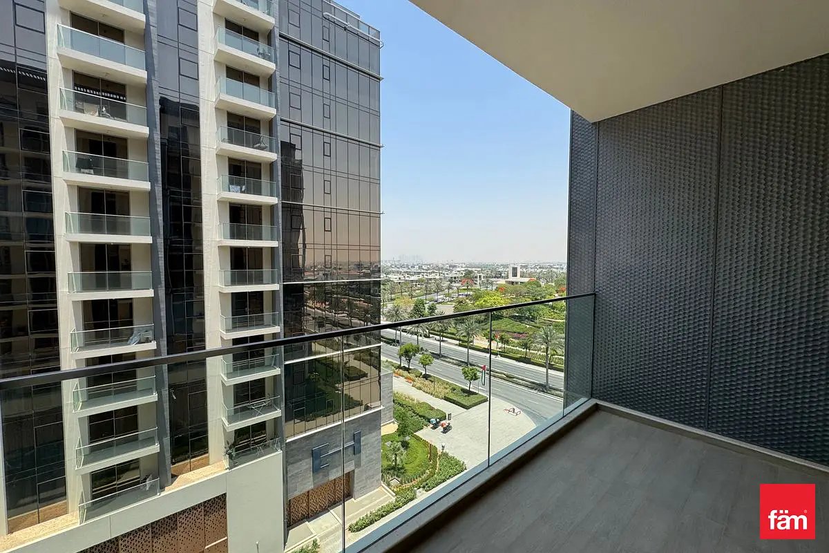 1-bedroom freehold apartment in Dubai Hills Estate — photo 1 of 5