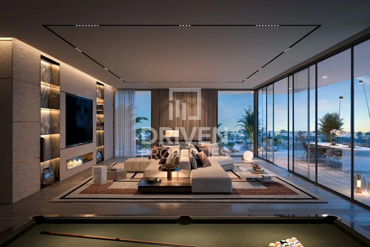6-bedroom freehold villa in Mohammed Bin Rashid City (MBR City) — photo 1 of 5
