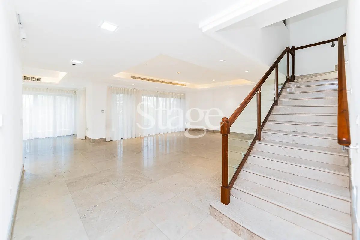 4-bedroom freehold apartment in Business Bay — photo 5 of 5