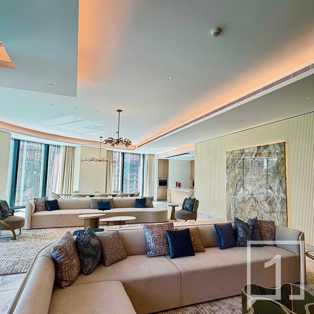 4-bedroom freehold apartment in Downtown Dubai — photo 2 of 5