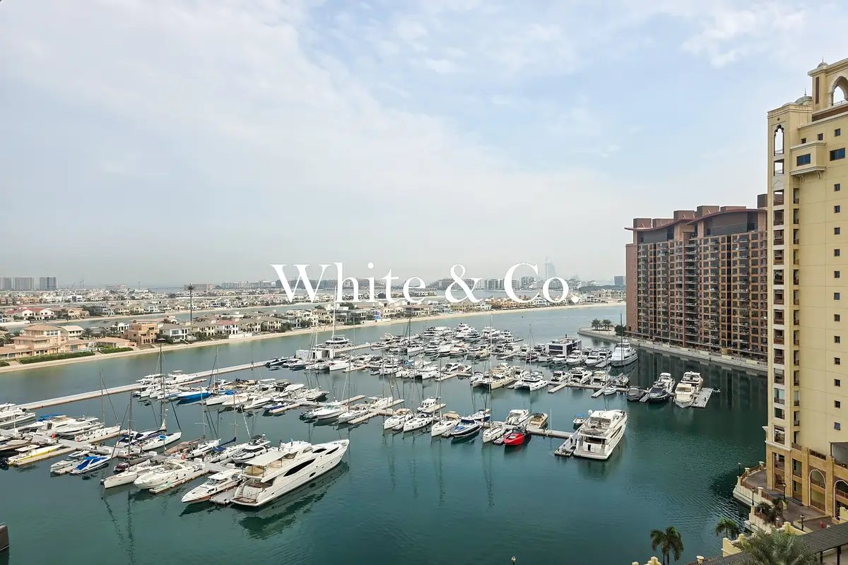 2-bedroom freehold apartment in Palm Jumeirah — photo 1 of 5