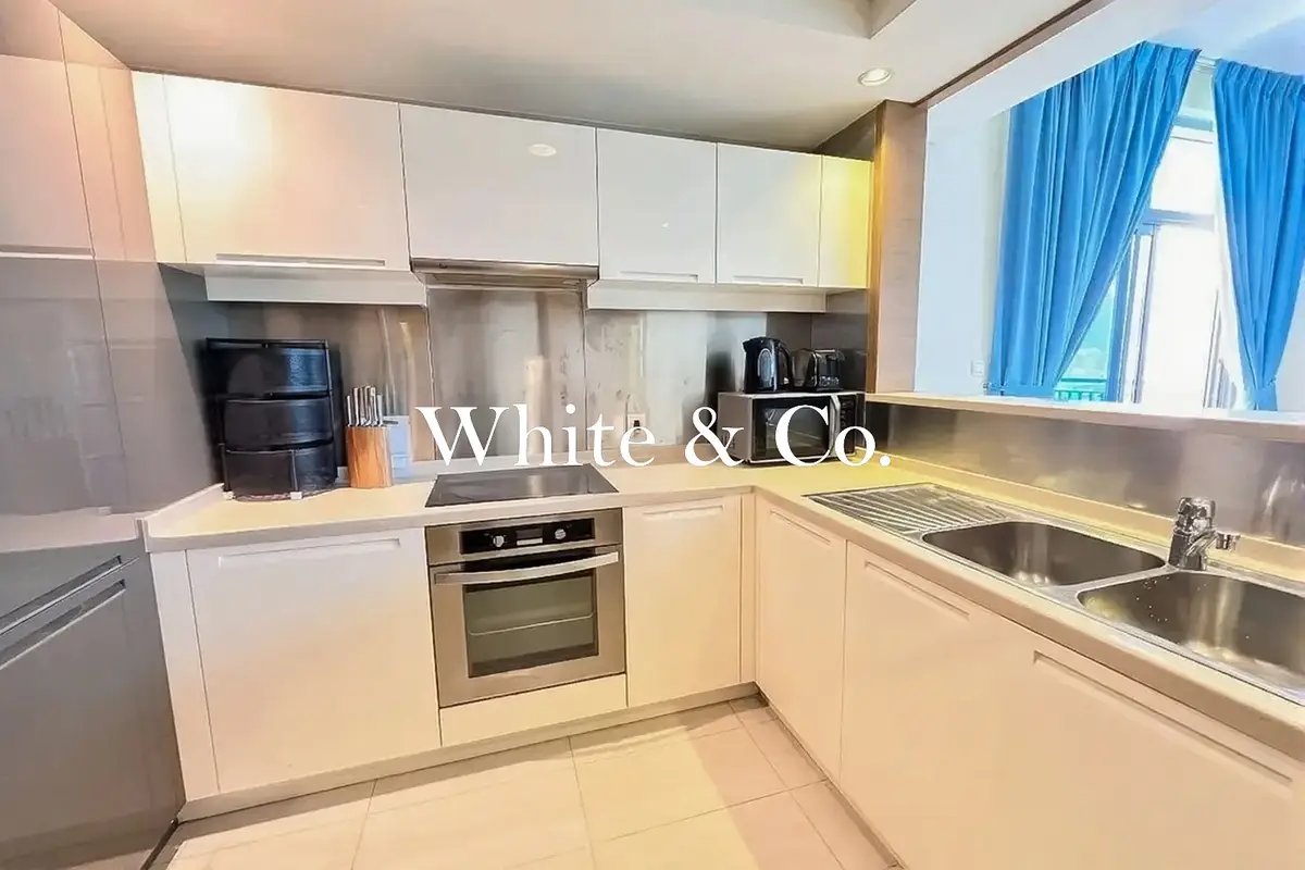 2-bedroom freehold apartment in Downtown Dubai — photo 3 of 5