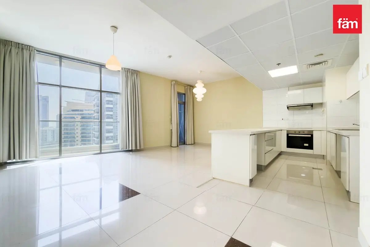 3-bedroom freehold apartment in Dubai Marina — photo 3 of 5
