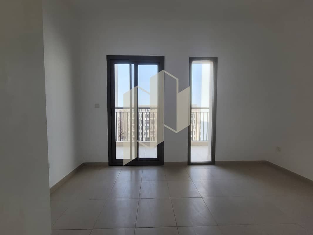 2-bedroom freehold apartment in Town Square — photo 4 of 5