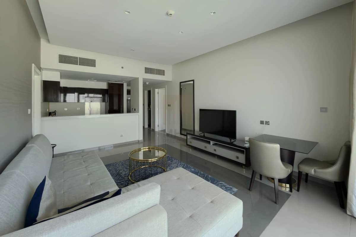 2-bedroom freehold apartment in Business Bay — photo 2 of 5