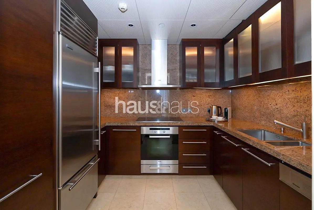 1-bedroom freehold apartment in Downtown Dubai — photo 5 of 5