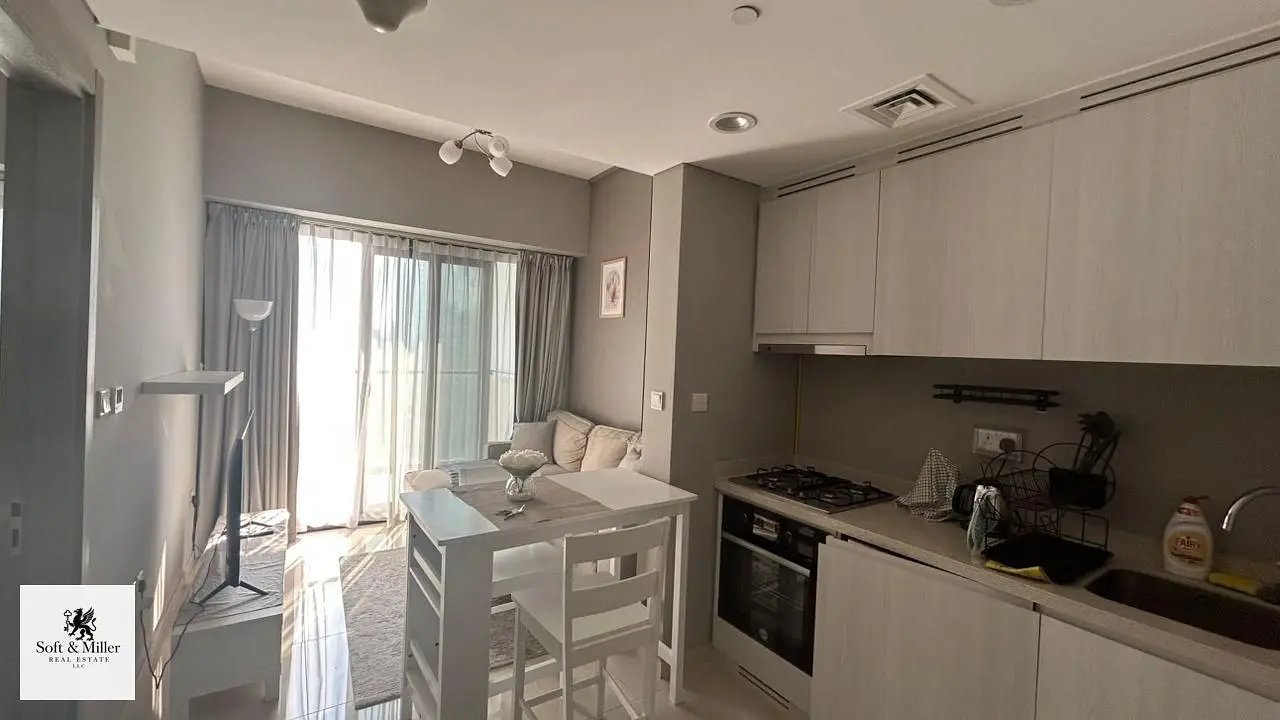 1-bedroom freehold apartment in Business Bay — photo 1 of 5
