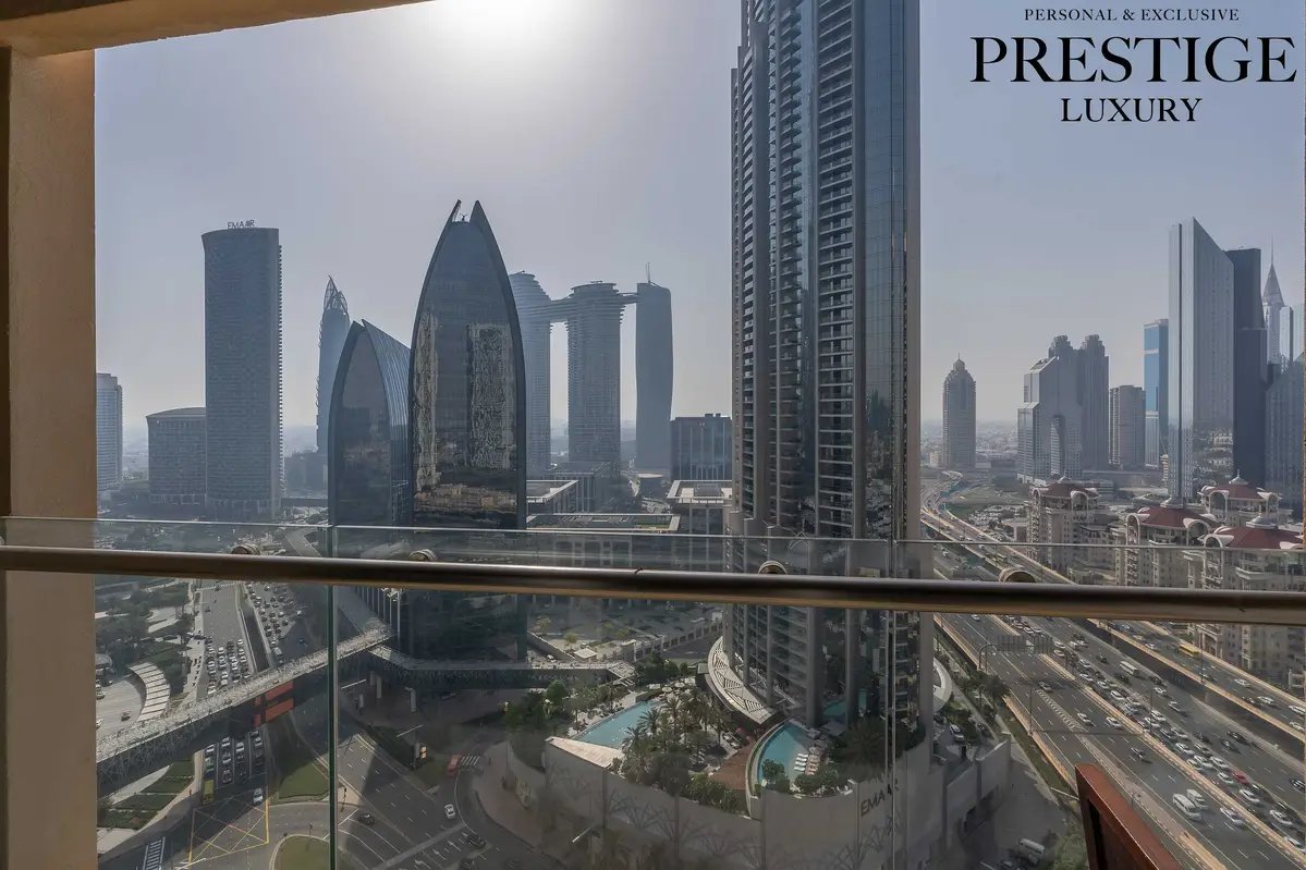 studio freehold apartment in Downtown Dubai — photo 3 of 5