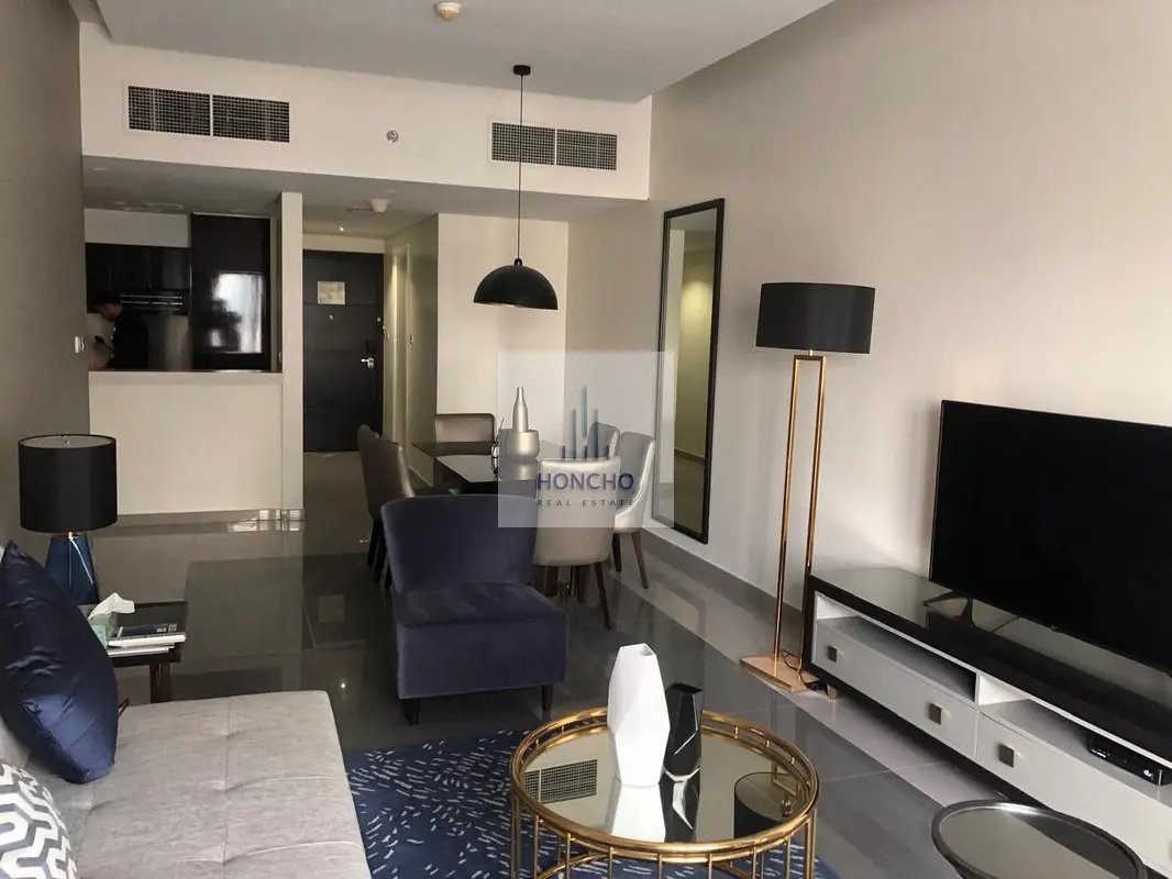 3-bedroom freehold apartment in Business Bay — photo 3 of 5