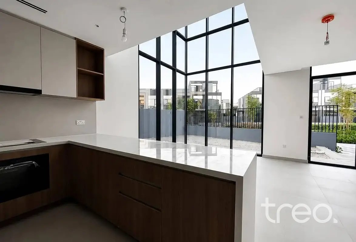 4-bedroom freehold villa in Mudon — photo 5 of 5