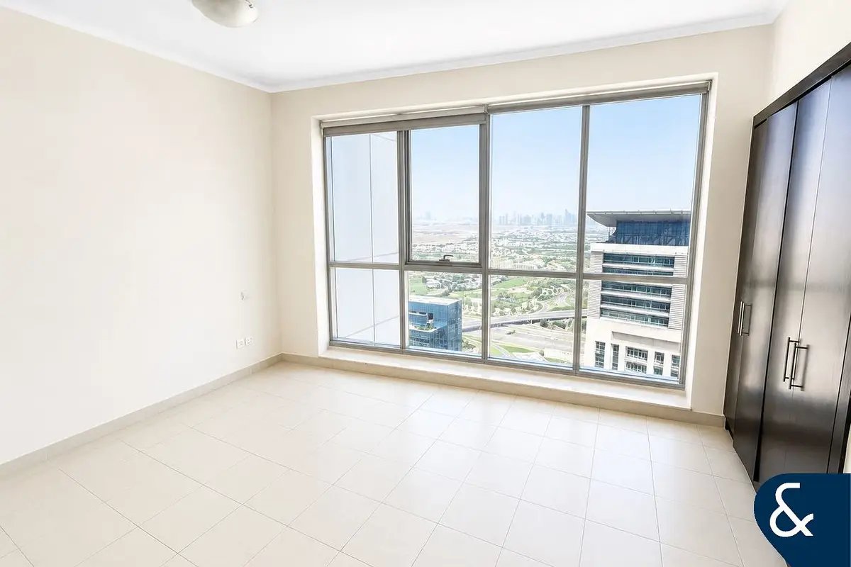 2-bedroom freehold apartment in Dubai Marina — photo 2 of 5