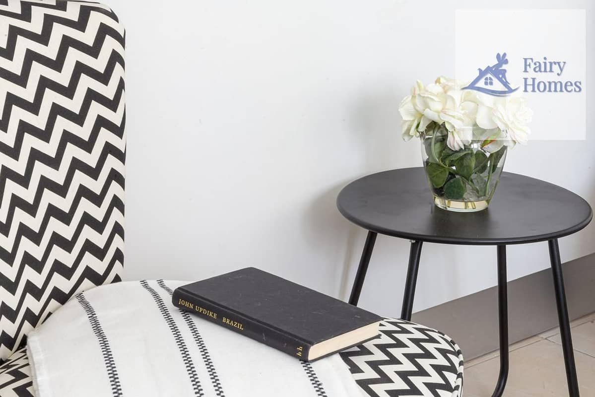 studio freehold apartment in Downtown Dubai — photo 2 of 5