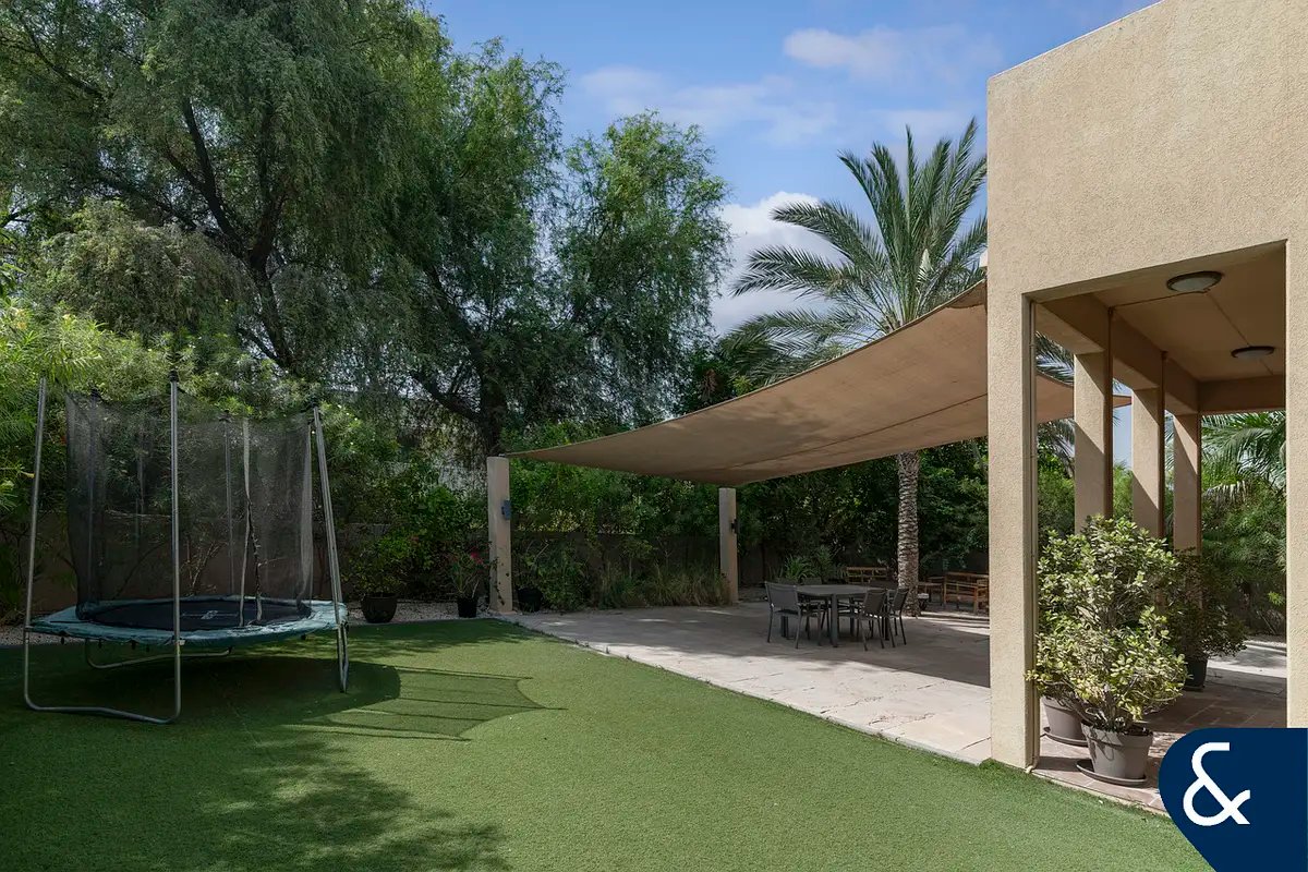 3-bedroom freehold villa in Arabian Ranches — photo 3 of 5