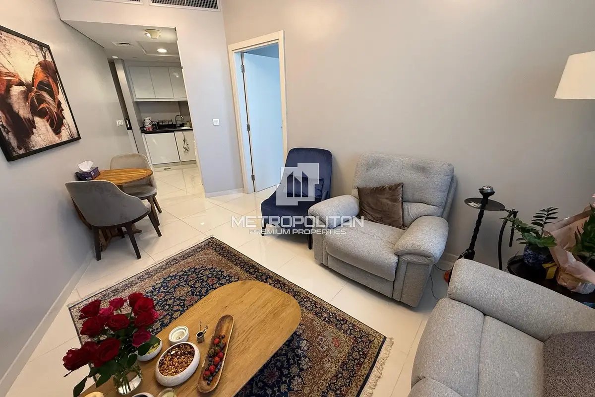1-bedroom freehold apartment in DAMAC Hills — photo 3 of 5