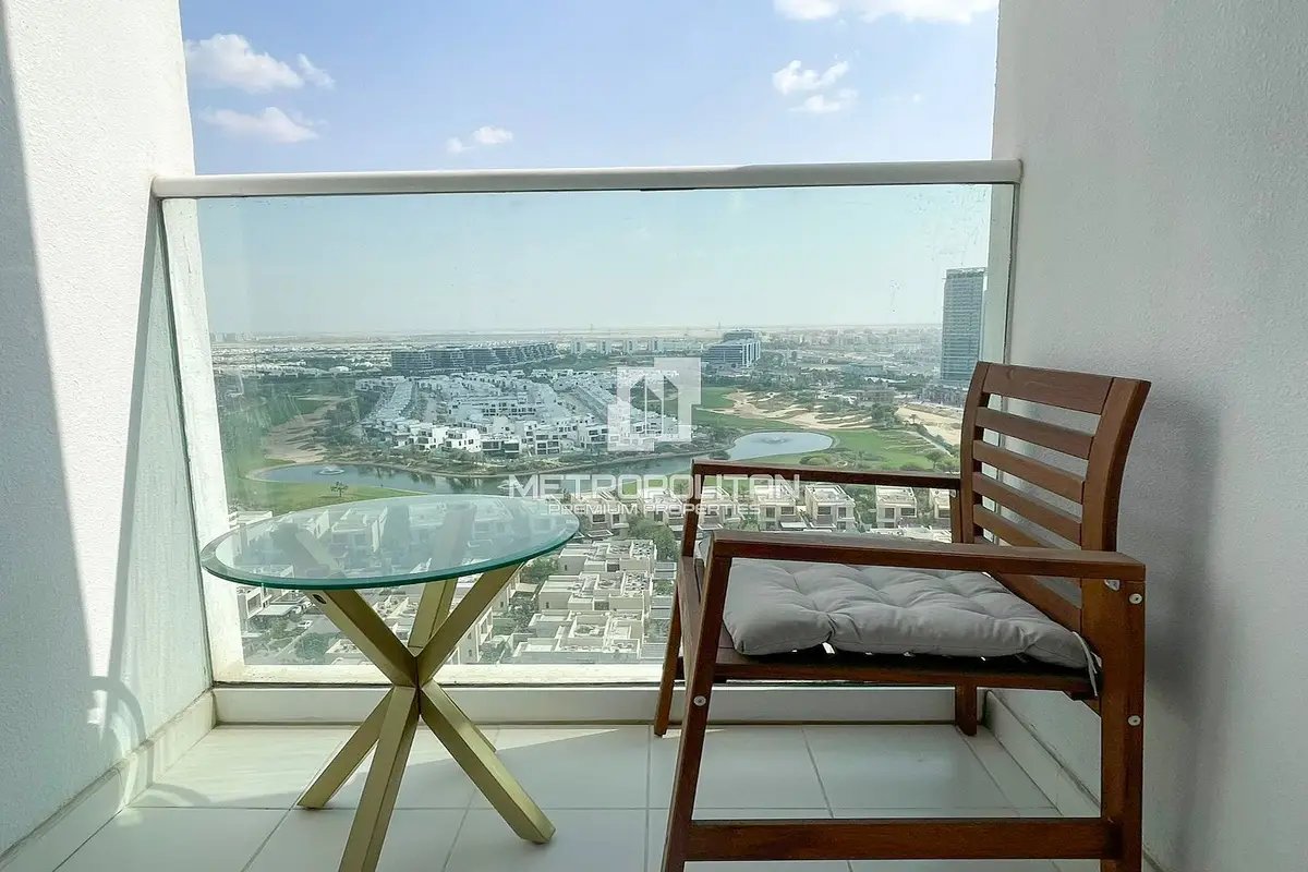 1-bedroom freehold apartment in DAMAC Hills — photo 3 of 5