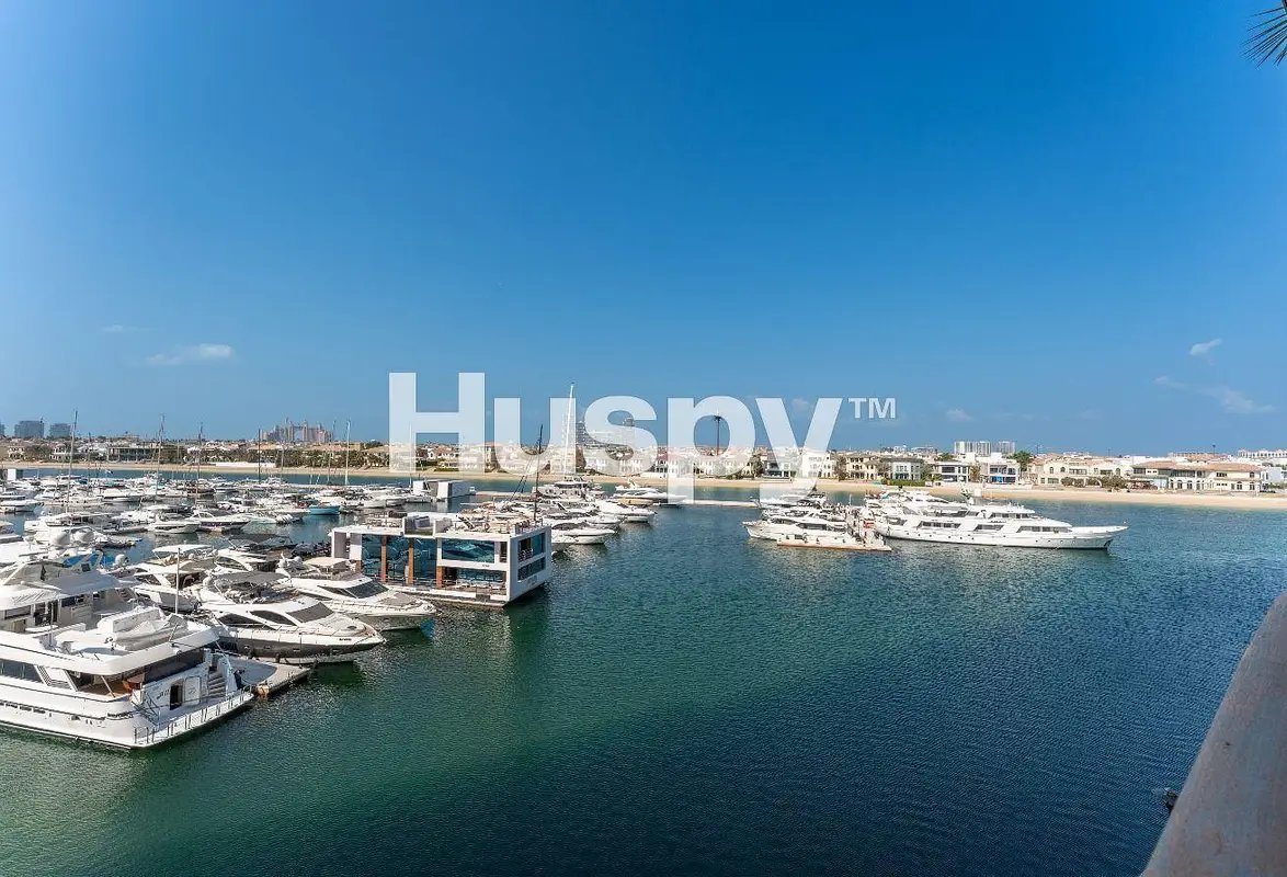3-bedroom freehold apartment in Palm Jumeirah — photo 1 of 5