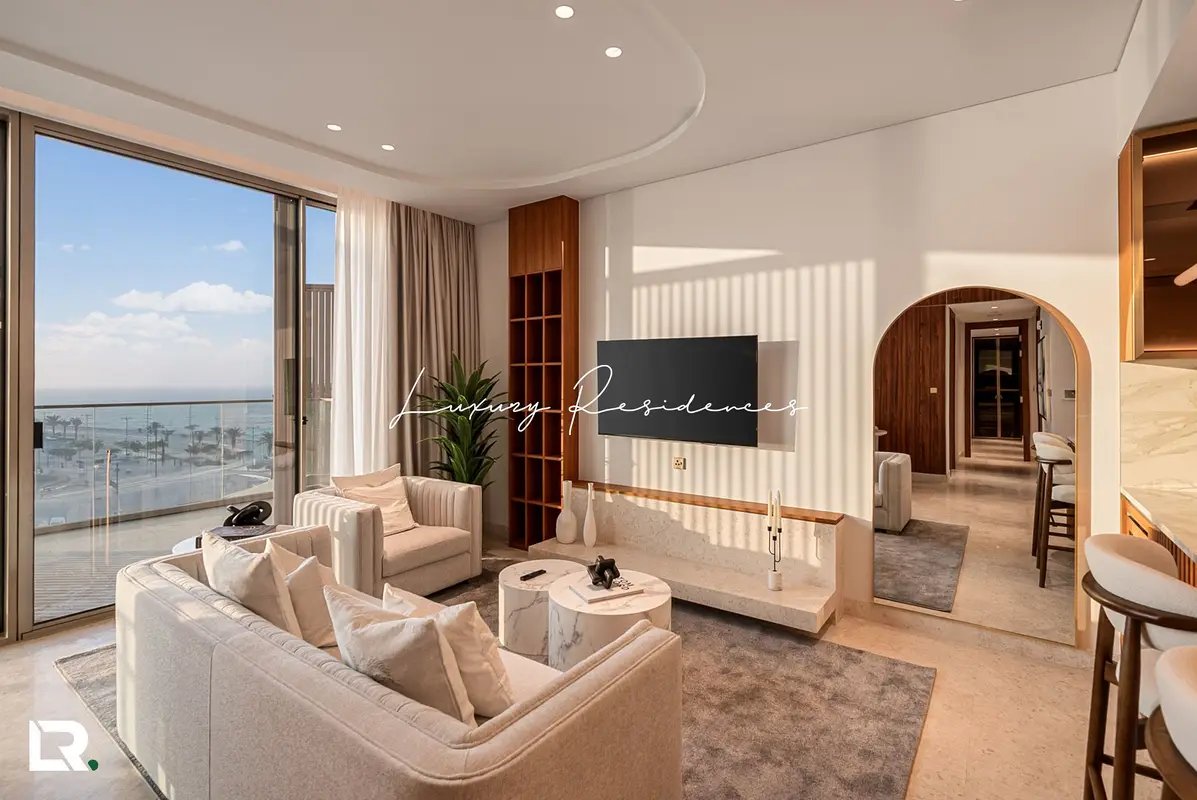 2-bedroom freehold apartment in Palm Jumeirah — photo 1 of 5